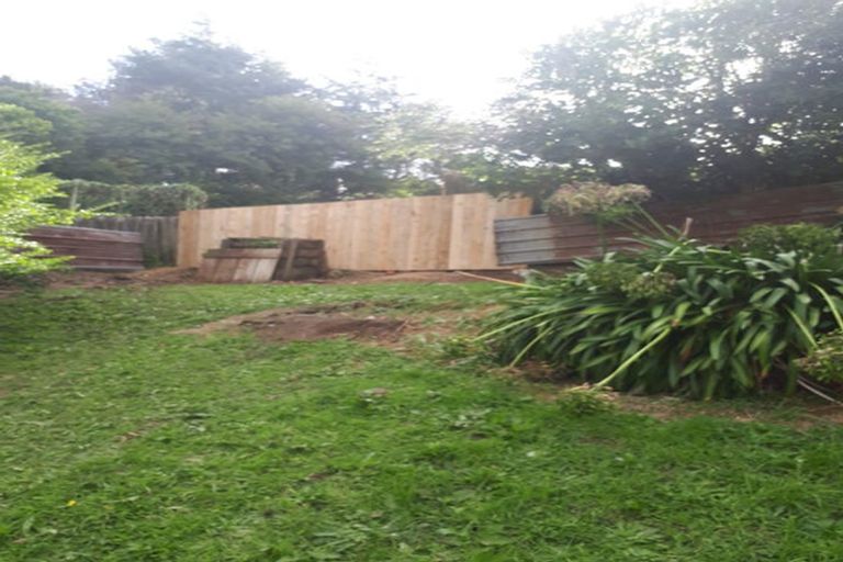 Photo of property in 115 Judd Crescent, Naenae, Lower Hutt, 5011