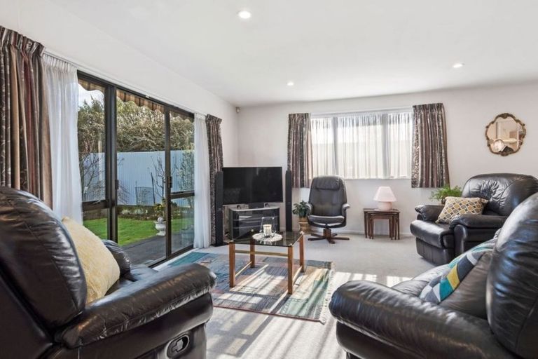 Photo of property in 66b Thackeray Street, Trentham, Upper Hutt, 5018