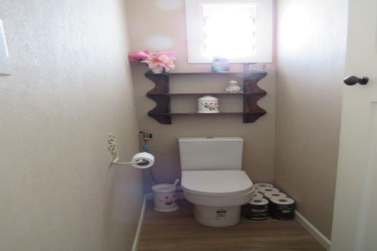 Photo of property in 54 Broughton Street, Gore, 9710