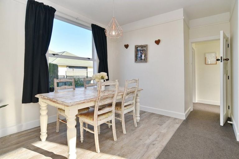 Photo of property in 230 King Street, Rangiora, 7400