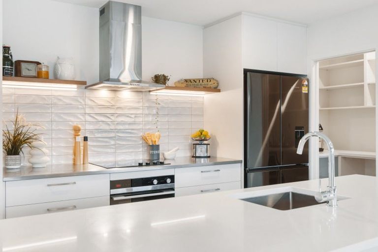 Photo of property in 69 Wallis Drive, Cromwell, 9310