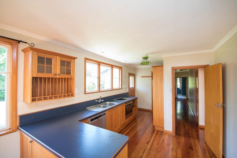 Photo of property in 580 Ferguson Street, Terrace End, Palmerston North, 4410