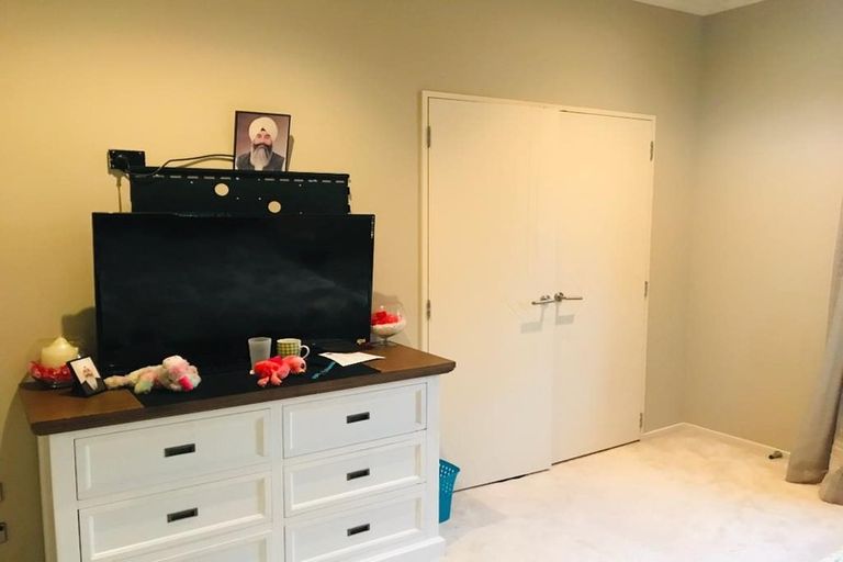 Photo of property in 9 Elias Court, The Gardens, Auckland, 2105