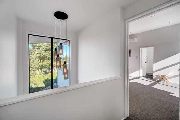 Photo of property in 7 Harper Street, Chatswood, Auckland, 0626