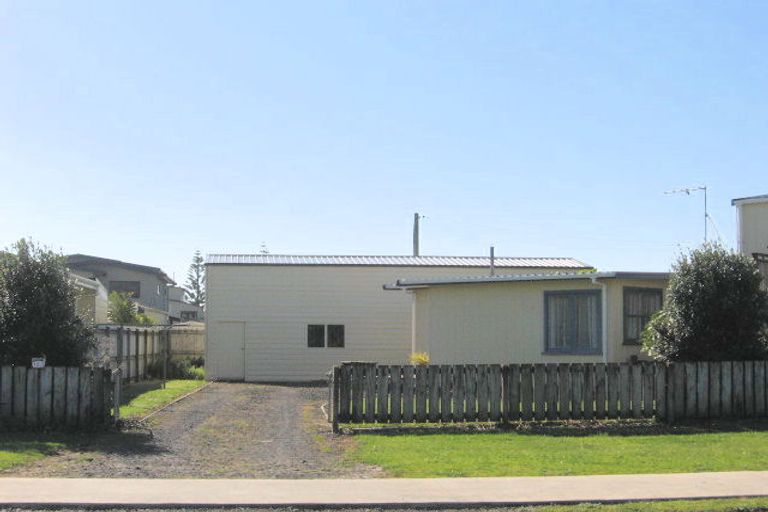 Photo of property in 153 Cook Drive, Whitianga, 3510