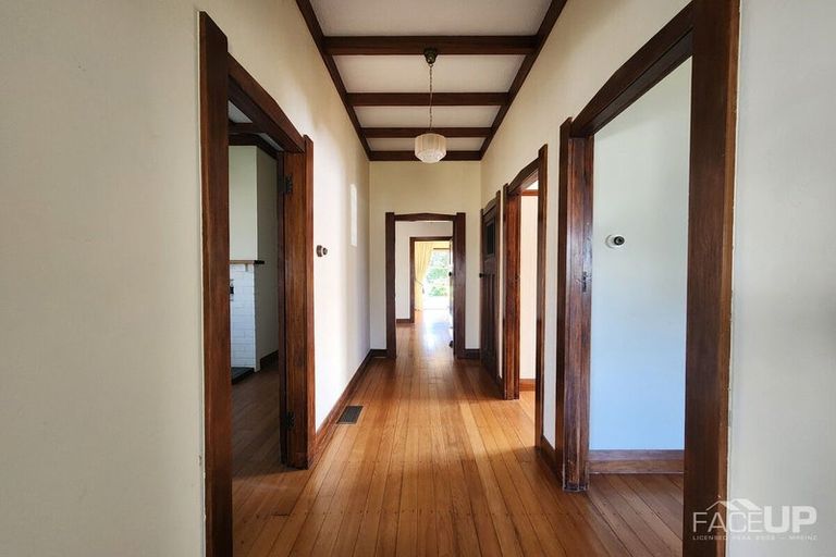 Photo of property in 56 Ngataringa Road, Devonport, Auckland, 0624