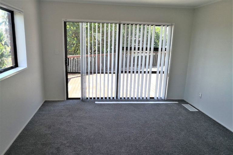 Photo of property in 23 Jandell Crescent, Bucklands Beach, Auckland, 2014