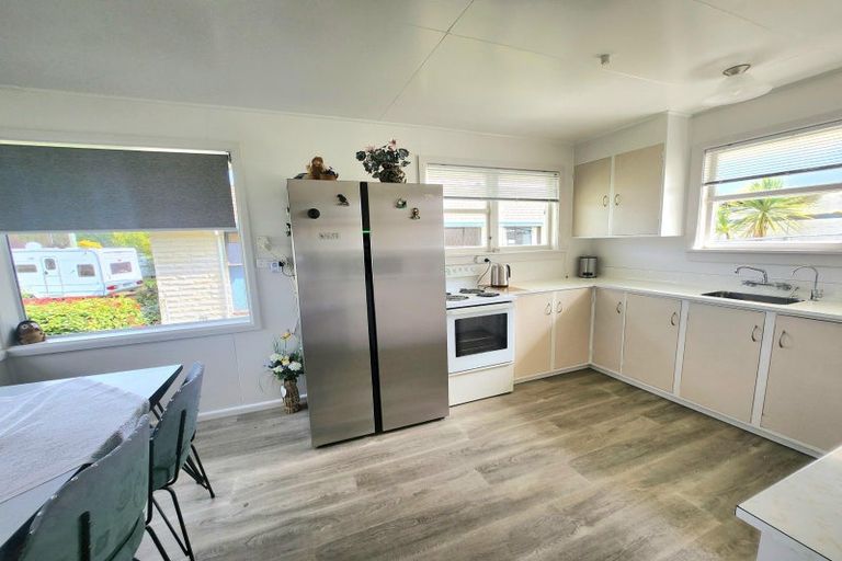 Photo of property in 22 Sandringham Street, Oamaru North, Oamaru, 9400