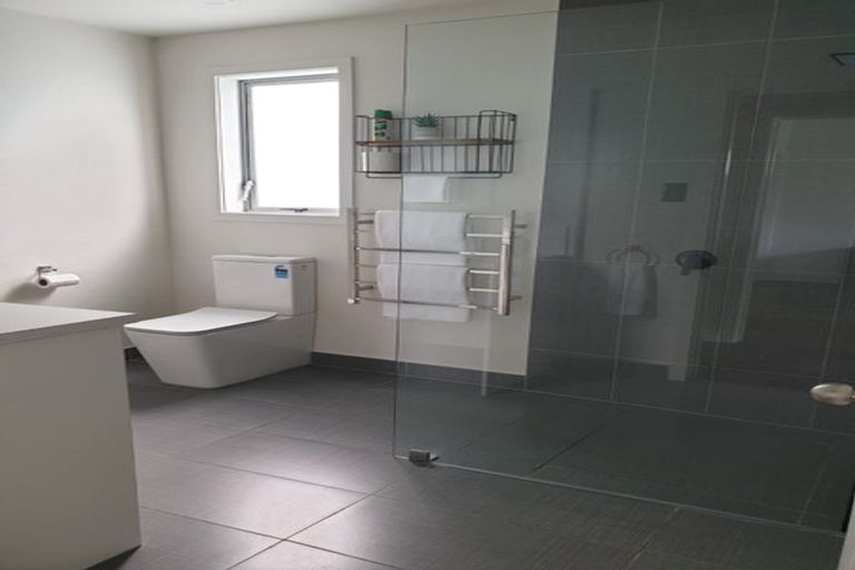 Photo of property in 15 Hargest Crescent, Sydenham, Christchurch, 8023