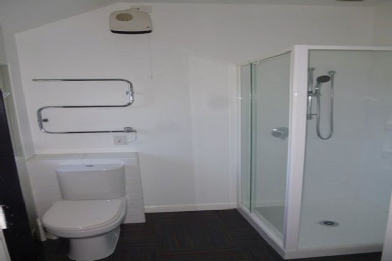 Photo of property in 77 Kahu Road, Fendalton, Christchurch, 8041