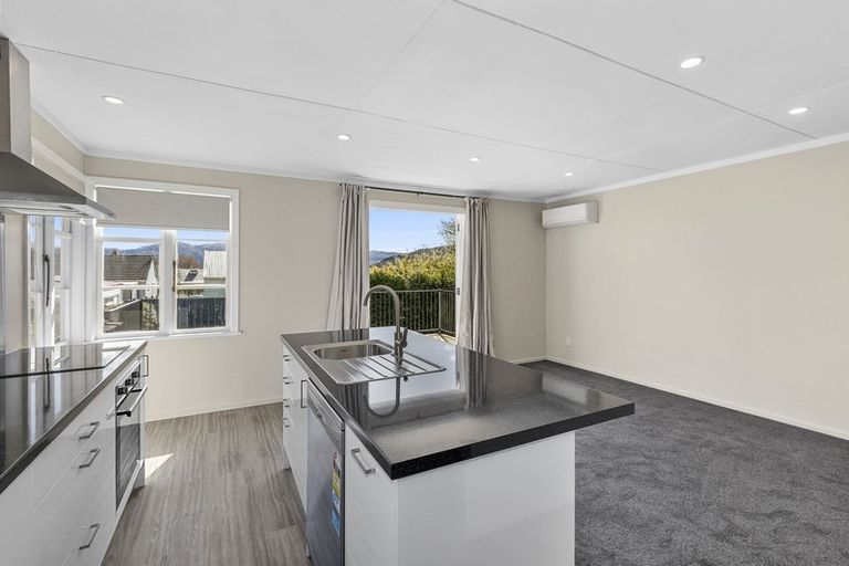 Photo of property in 15 Grierson Street, Naenae, Lower Hutt, 5011