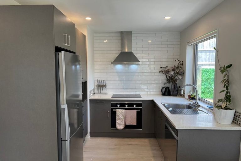 Photo of property in 74 Totara Meadows Court, Wiri, Auckland, 2104