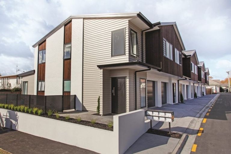 Photo of property in 4/25 Abbotsford Street, Whitiora, Hamilton, 3200