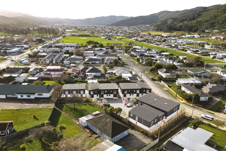 Photo of property in 61 Hyde Street, Kingswell, Invercargill, 9812