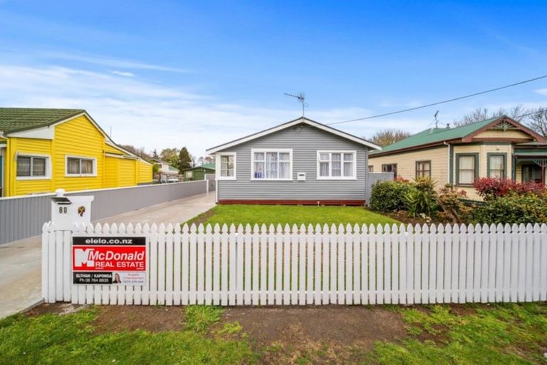 Photo of property in 80 Railway Street, Eltham, 4322