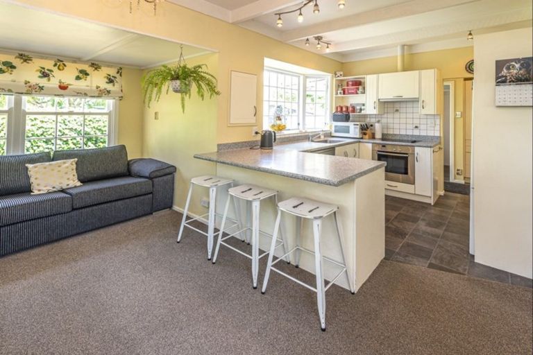 Photo of property in 34 Oakland Avenue, Saint Johns Hill, Whanganui, 4500