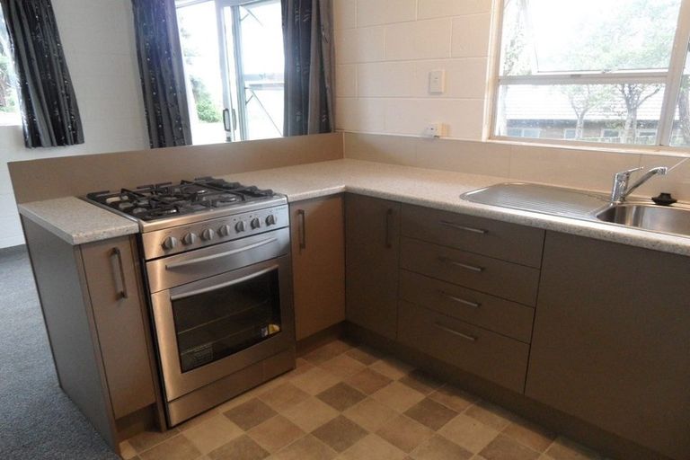 Photo of property in 185a Godley Road, Titirangi, Auckland, 0604