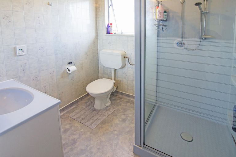 Photo of property in 2 Iorns Street, Masterton, 5810