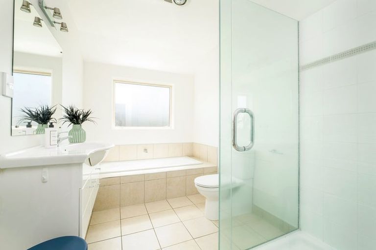 Photo of property in 22b Taupata Street, Redcliffs, Christchurch, 8081