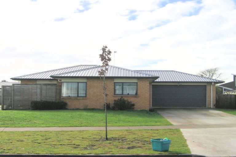 Photo of property in 24 Catalina Drive, Melville, Hamilton, 3206