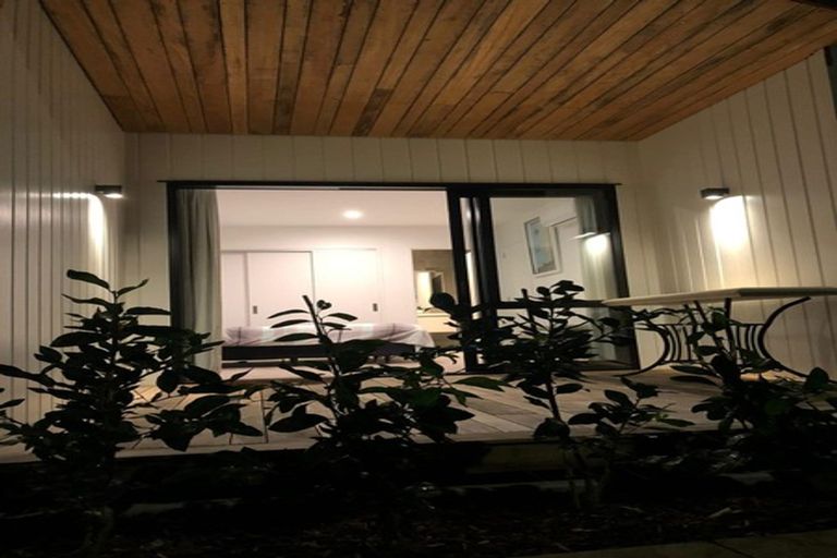 Photo of property in 28 Catalina Bay Drive, Hobsonville, Auckland, 0616