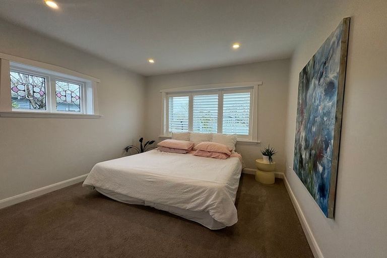 Photo of property in 161 Weston Road, St Albans, Christchurch, 8052