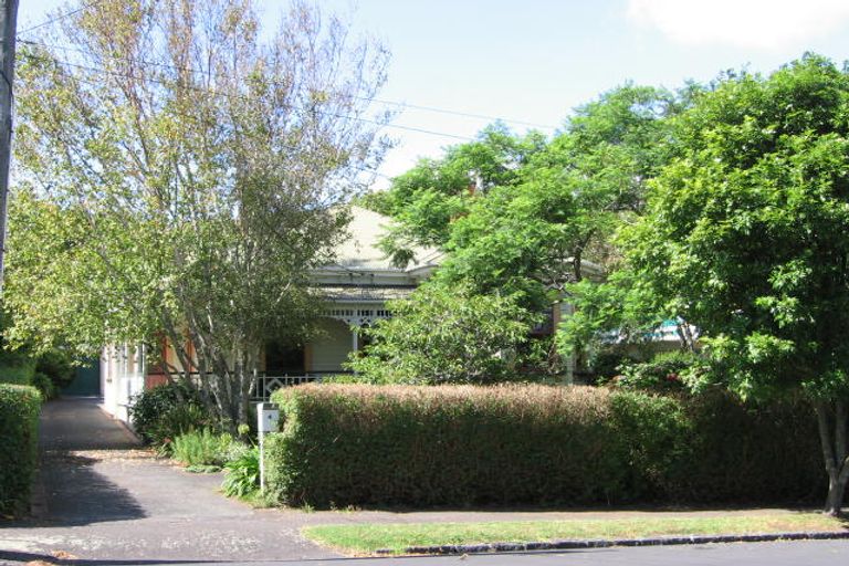 Photo of property in 4 Sherbourne Road, Mount Eden, Auckland, 1024