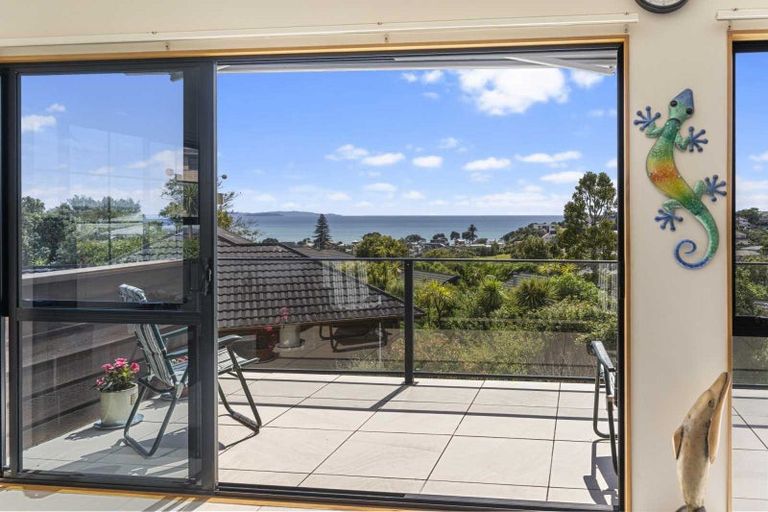 Photo of property in 66 Bay Vista Drive, Red Beach, 0932