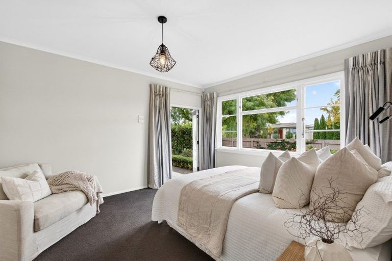 Photo of property in 913 Lawrence Street, Akina, Hastings, 4122