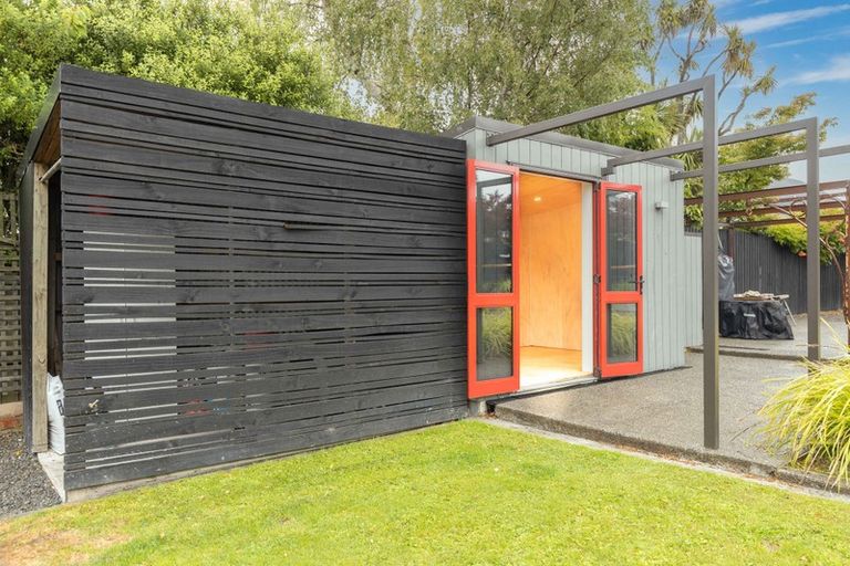 Photo of property in 141 Saint Martins Road, Saint Martins, Christchurch, 8022