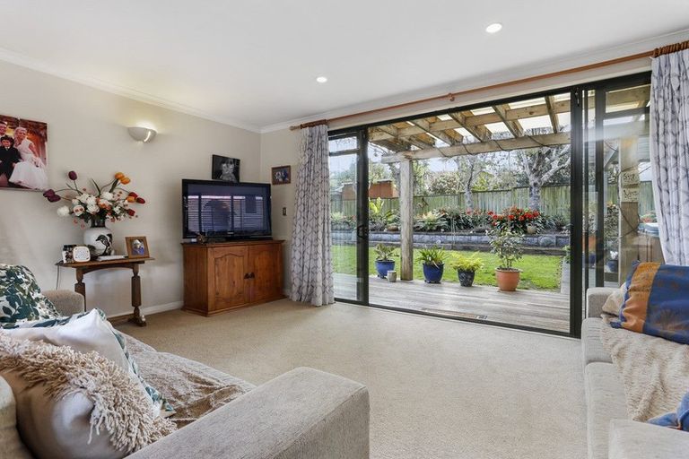 Photo of property in 39 Regency Park Drive, Gulf Harbour, Whangaparaoa, 0930