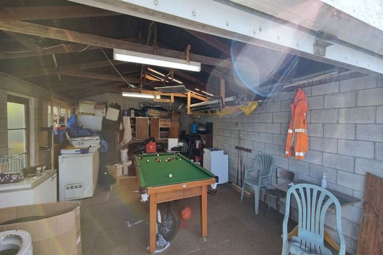 Photo of property in 203 Taita Drive, Avalon, Lower Hutt, 5011