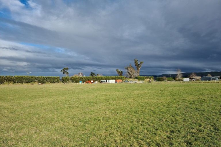 Photo of property in 90 Mina Road, Cheviot, 7382