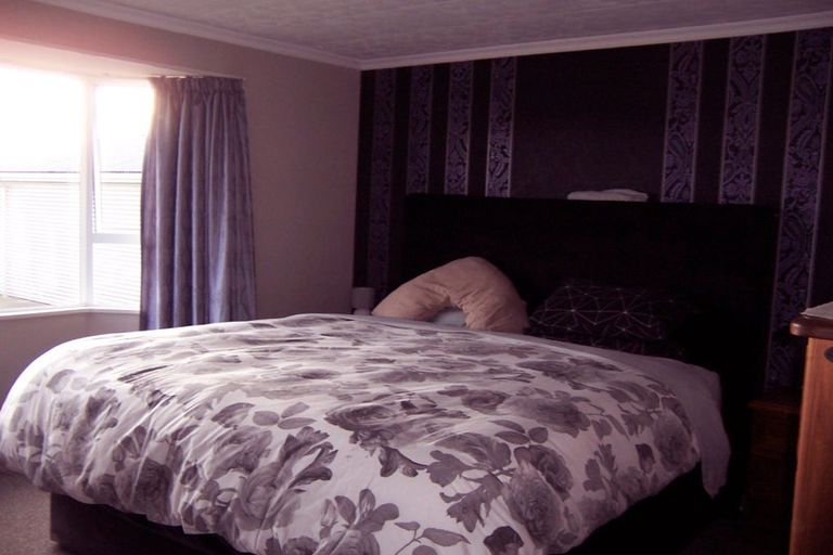 Photo of property in 4 Carlyle Street, Tuatapere, 9620