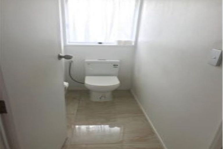 Photo of property in 2/6 Paton Avenue, Papatoetoe, Auckland, 2025