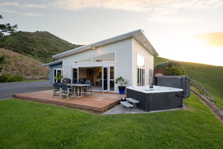 Photo of property in 39 Parker Road, Huntly, 3771