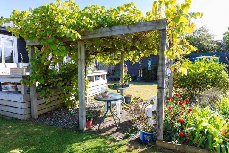 Photo of property in 4 Ranfurly Street, Dannevirke, 4930