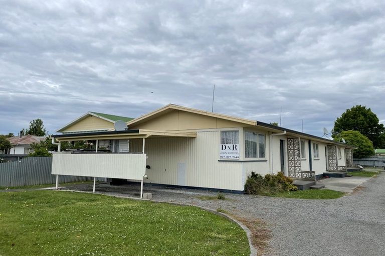 Photo of property in 805 Lawrence Street, Akina, Hastings, 4122