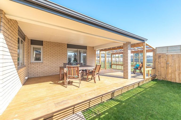 Photo of property in 7 Magnolia Crescent, Tawhero, Whanganui, 4501
