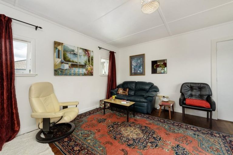 Photo of property in 496c Devonport Road, Tauranga South, Tauranga, 3112