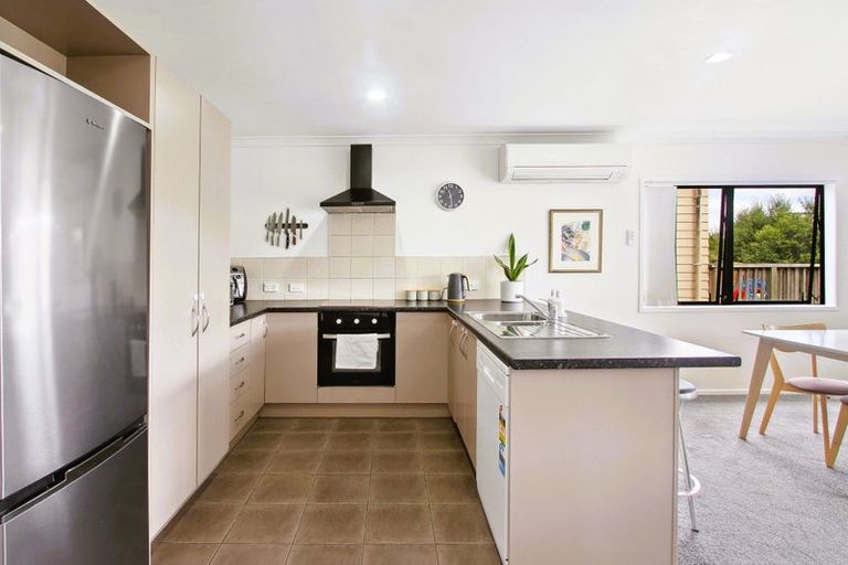 Photo of property in 13 Pooks Road, Ranui, Auckland, 0612