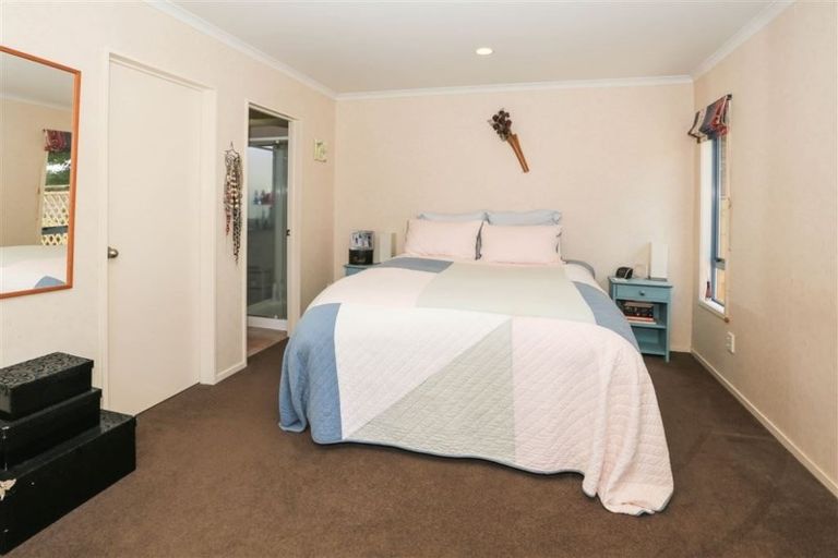 Photo of property in 18 Gallery Grove, Flagstaff, Hamilton, 3210