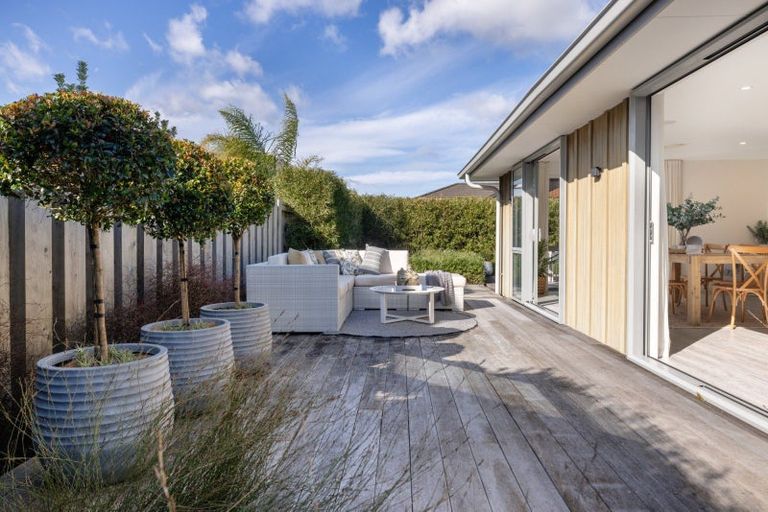 Photo of property in 107 The Boulevard, Papamoa Beach, Papamoa, 3118