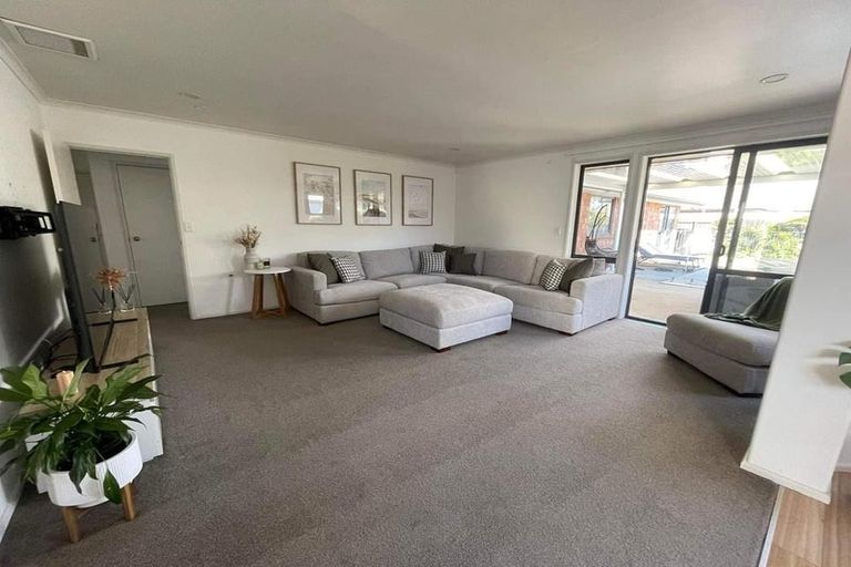 Photo of property in 64 Oriental Parade, Papamoa Beach, Papamoa, 3118