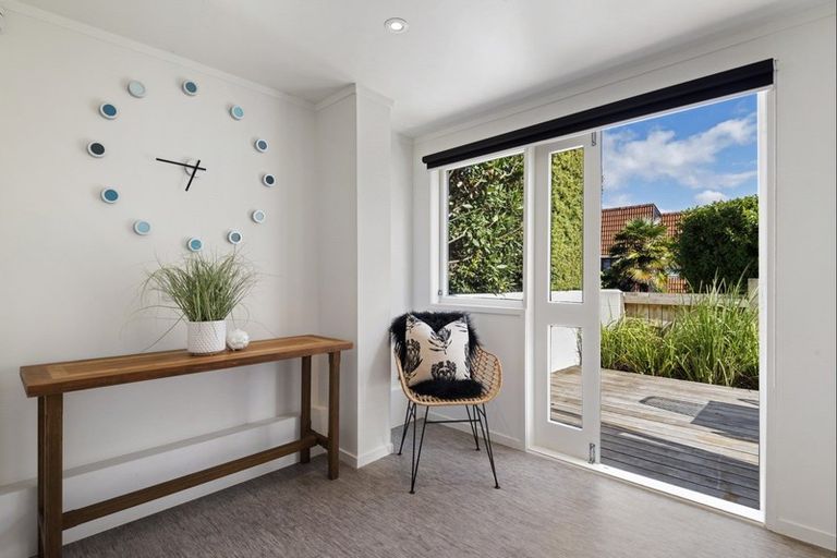 Photo of property in 33 Gwilliam Place, Freemans Bay, Auckland, 1011