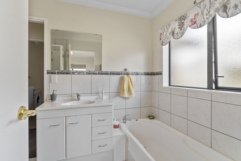 Photo of property in 273 Rangiuru Road, Otaki, 5512