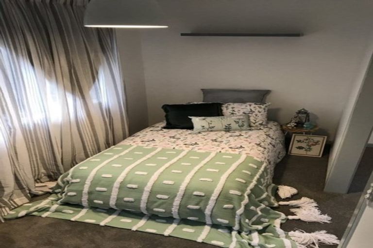 Photo of property in 172 Seddon Street, Pukekohe, 2120