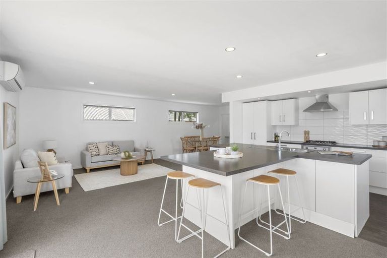 Photo of property in 1/178 Beach Road, North New Brighton, Christchurch, 8083