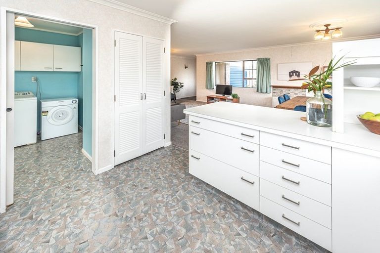 Photo of property in 5 Hampton Place, Springvale, Whanganui, 4501