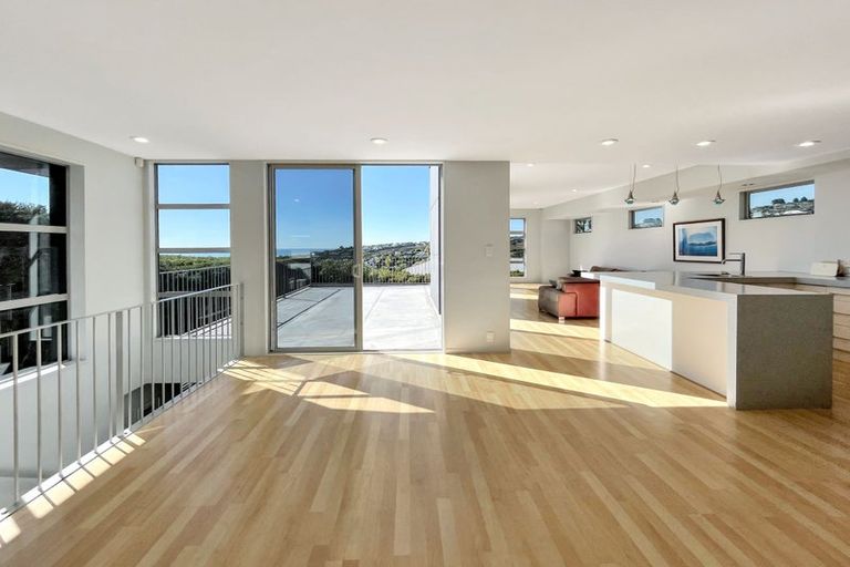 Photo of property in 53 Major Hornbrook Road, Mount Pleasant, Christchurch, 8081